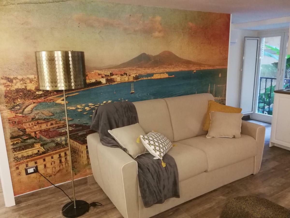 Casa Di Gio - Duomo Apartment Napoli Bagian luar foto