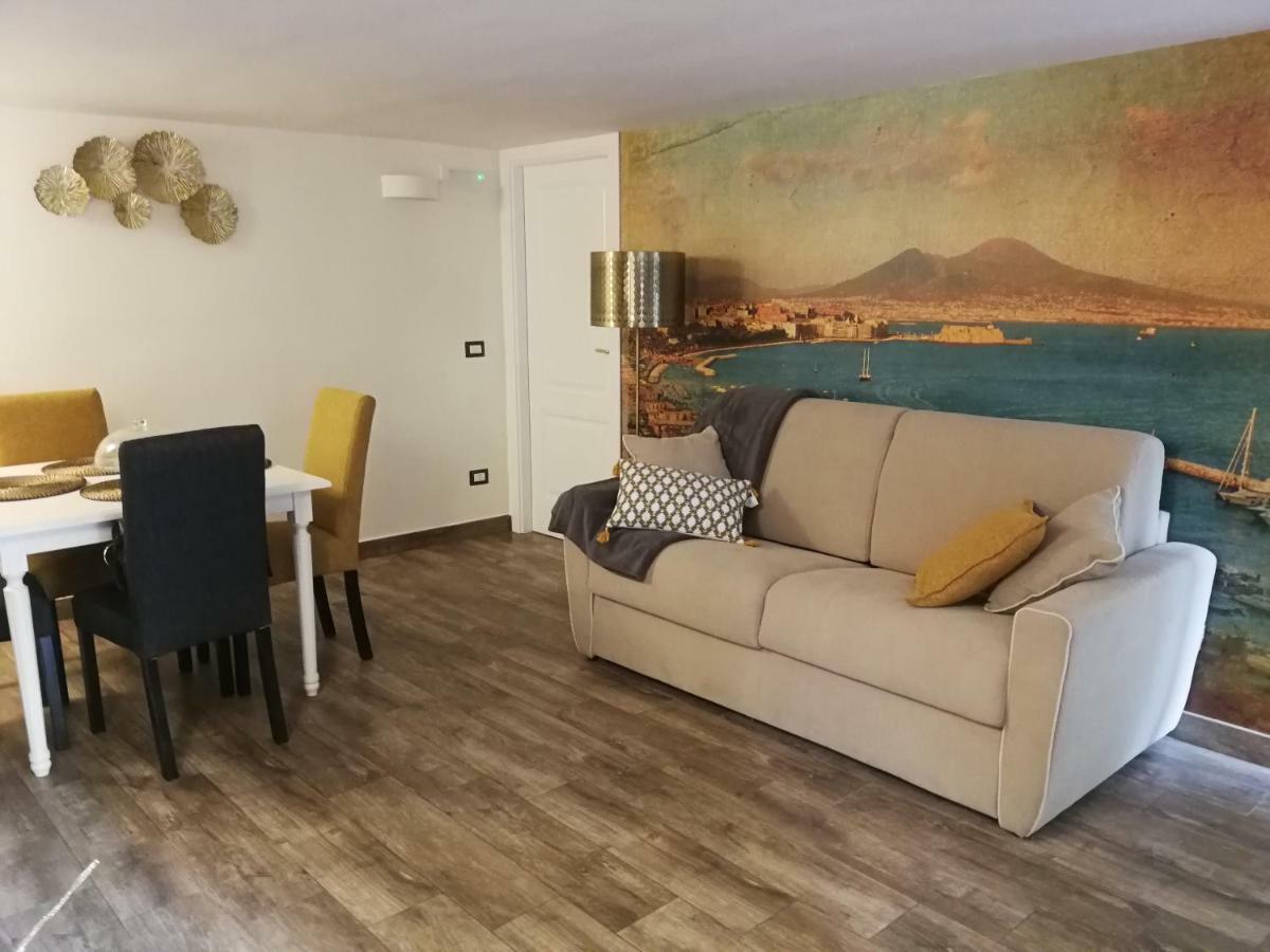 Casa Di Gio - Duomo Apartment Napoli Bagian luar foto