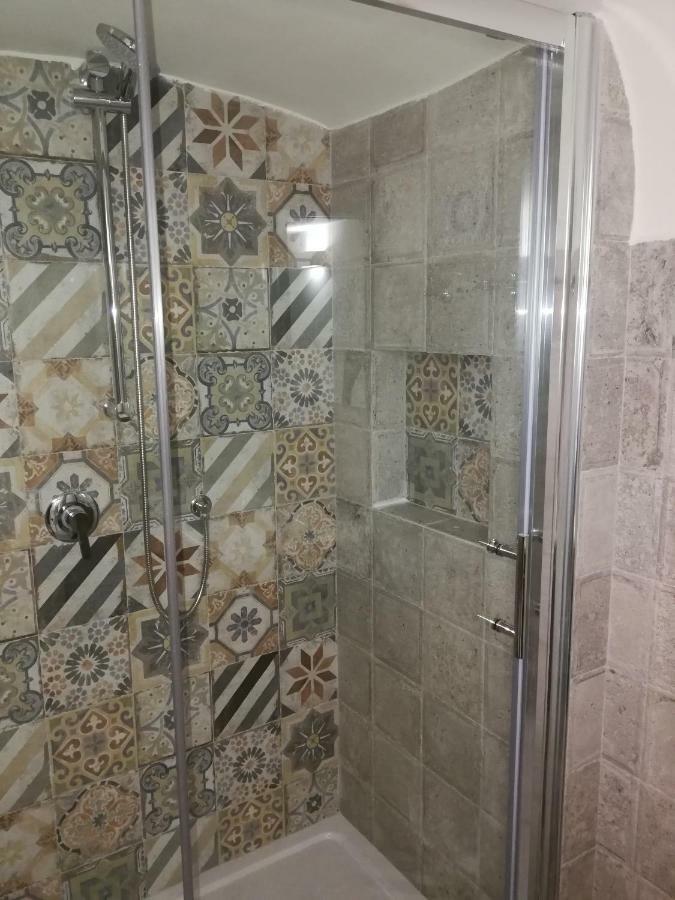 Casa Di Gio - Duomo Apartment Napoli Bagian luar foto