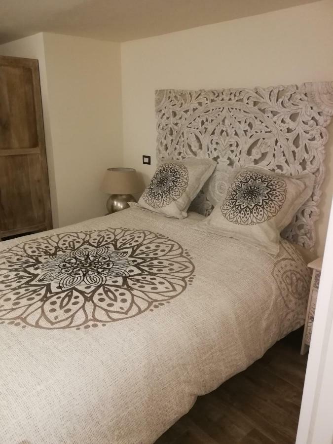 Casa Di Gio - Duomo Apartment Napoli Bagian luar foto