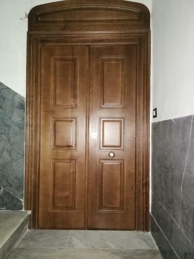 Casa Di Gio - Duomo Apartment Napoli Bagian luar foto